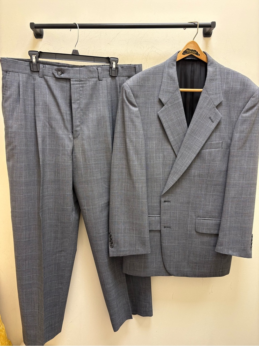 Burberry Gray Plaid Two-Piece Suit -small patched hole on back of pants. See pic